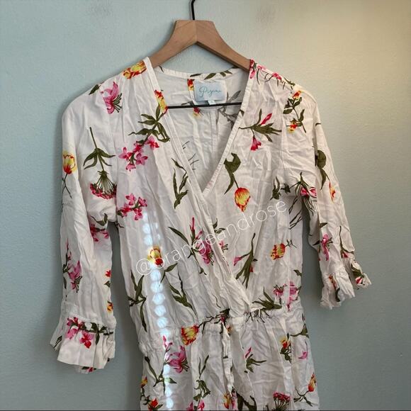 Piyama White Floral Sexy Wrap Front Tie Waist Romper Summer Vacation Small S - Picture 11 of 12